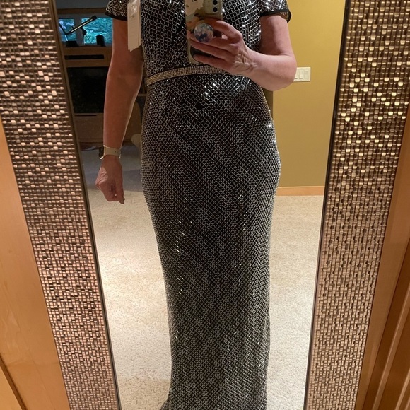 Mac Duggal Beaded Wrap V-Neck Full Length Dress 93787 Black Silver Sz 12* - Picture 10 of 10